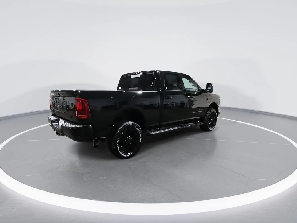 2026 RAM 2500 Laramie - Photo 8