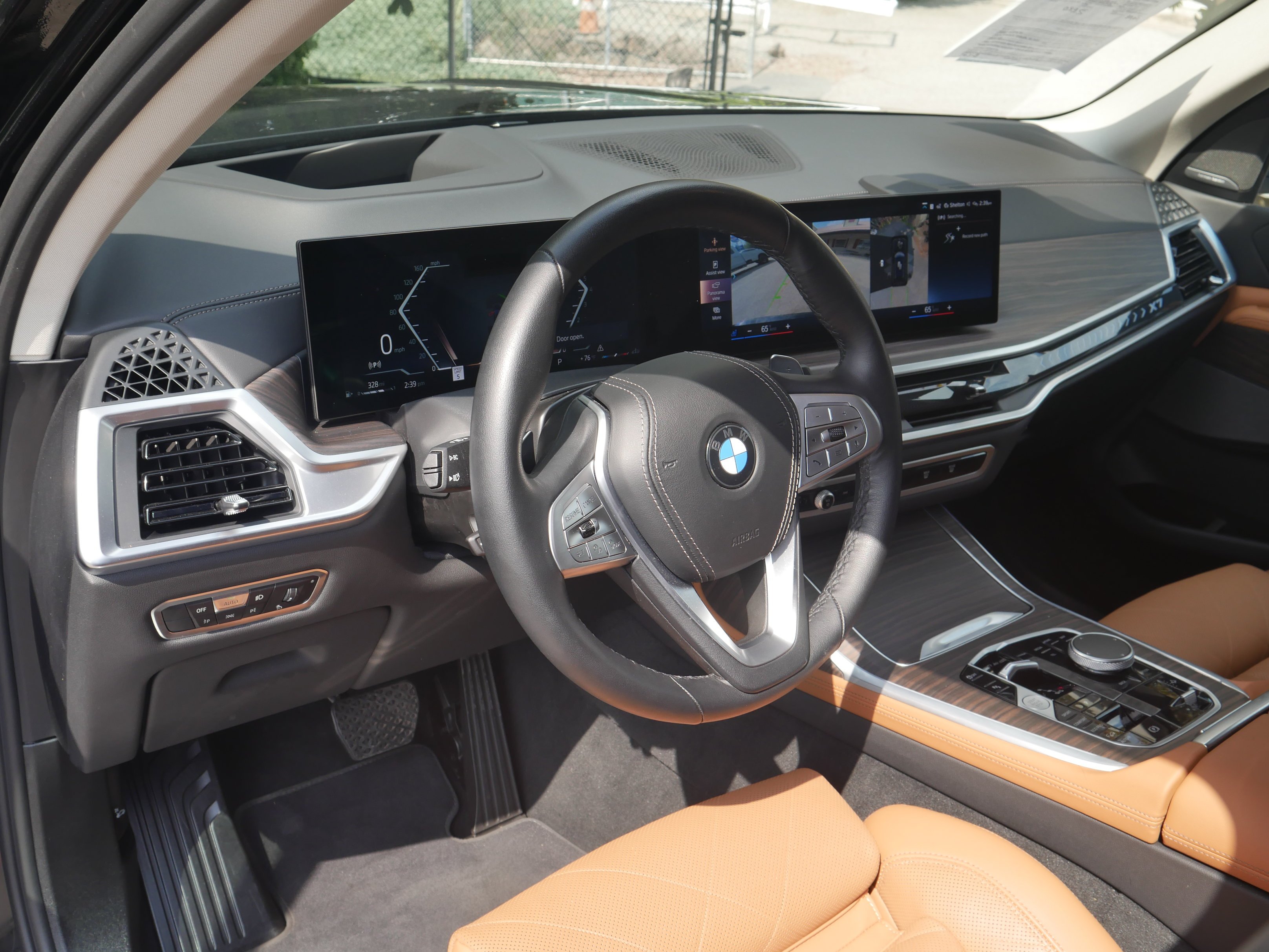 Used 2023 Carbon Black Metallic BMW xDrive40i image 5