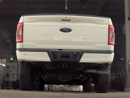 Used 2023 Oxford White Ford XLT image 7