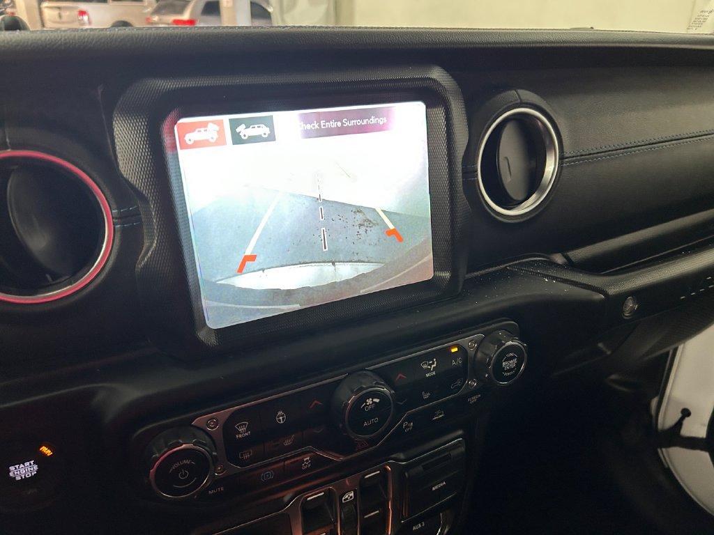 Used 2022 White Jeep Unlimited Rubicon 4xe image 24