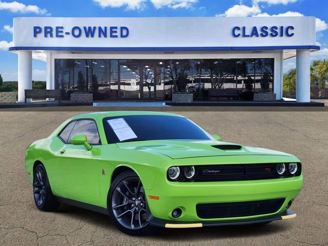 2023 Dodge Challenger R/T Scat Pack's photo