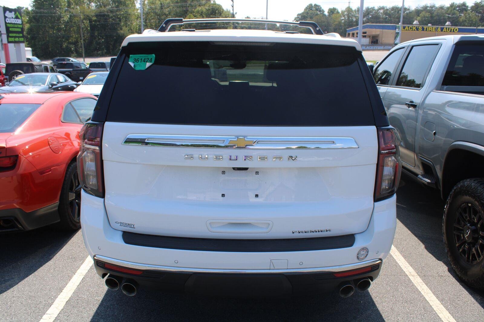 Used 2024 Summit White Chevrolet Premier image 5