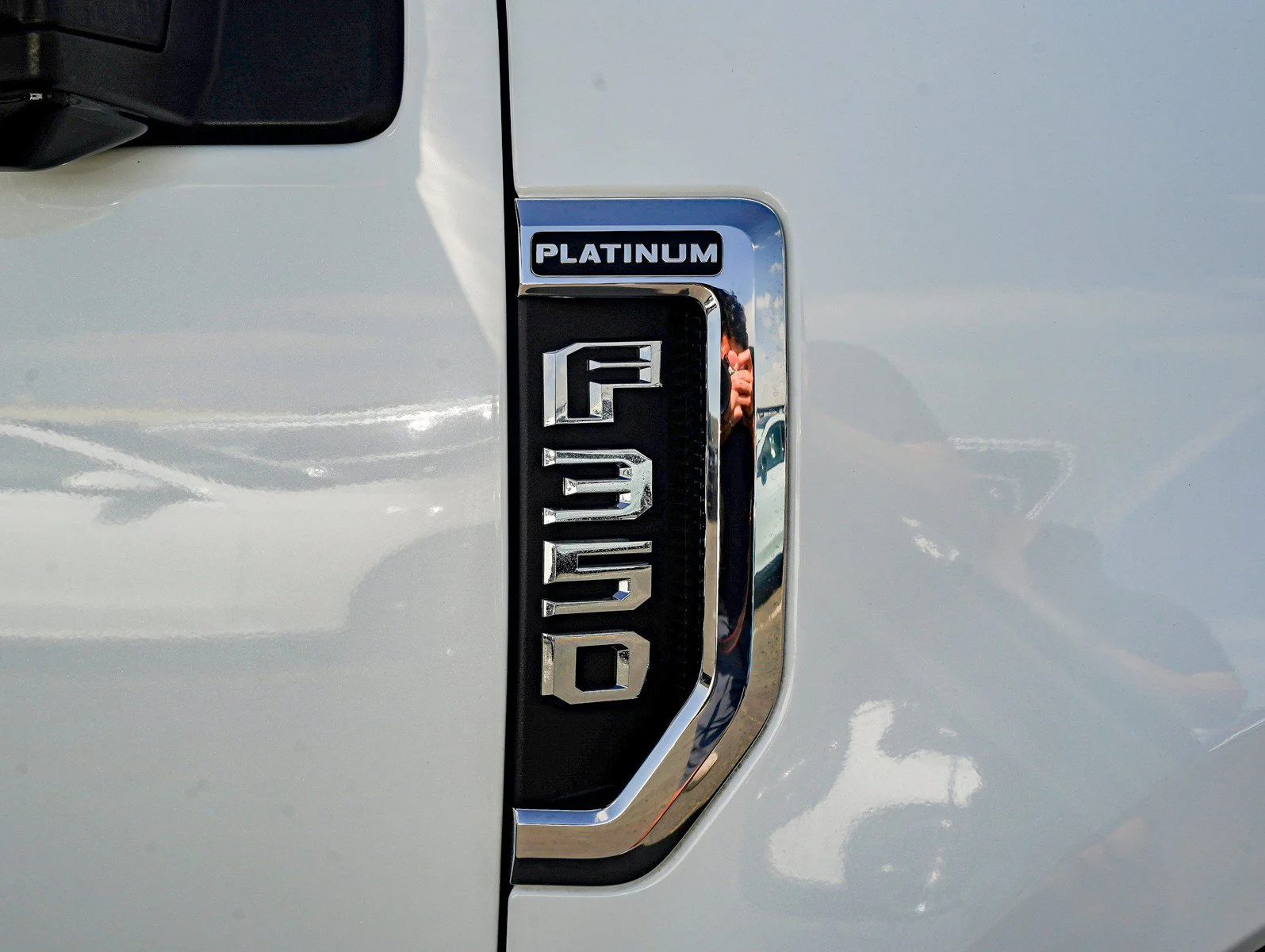 Used 2021 White Ford  image 26