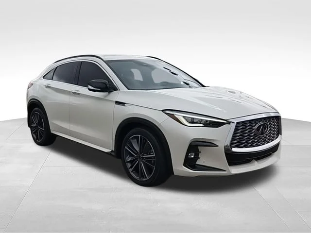 Certified Used 2023 Majestic INFINITI ESSENTIAL image 2
