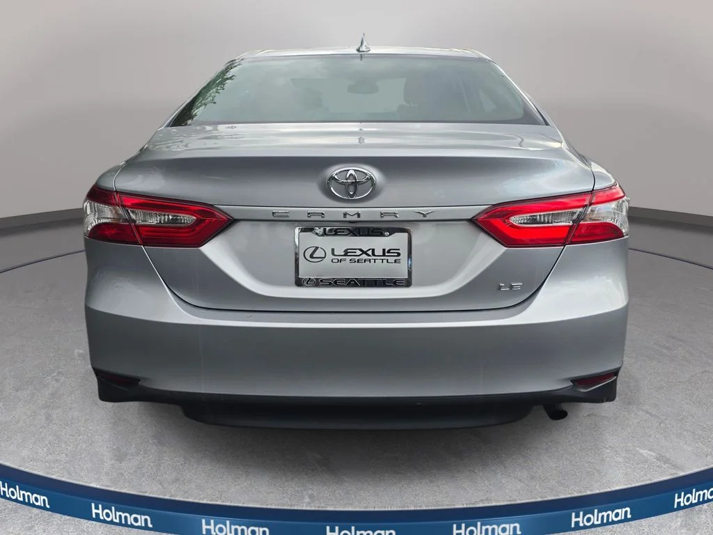 Used 2019 Silver Toyota LE image 7