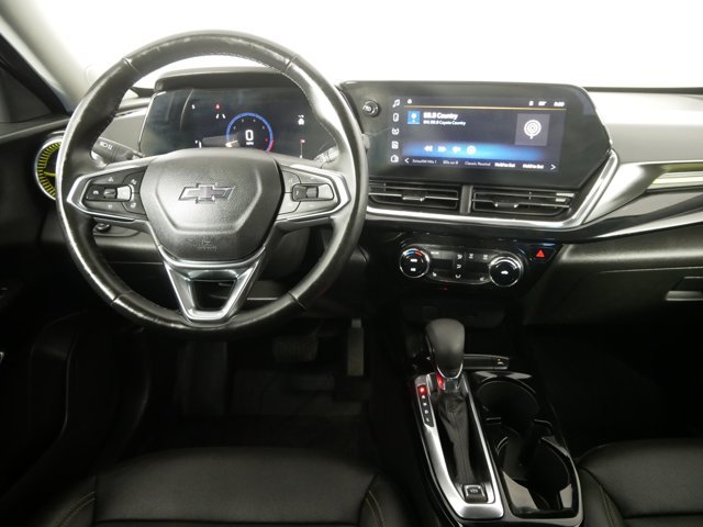 Used 2025 Cacti Green Chevrolet ACTIV w/ Driver Confidence Pkg image 21