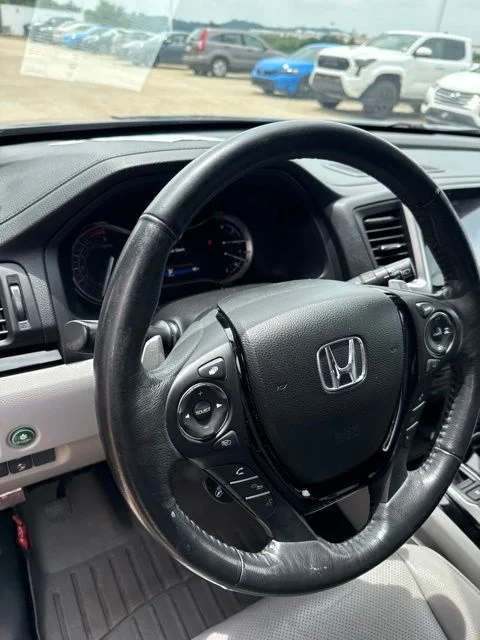 Used 2018  Honda Elite image 3