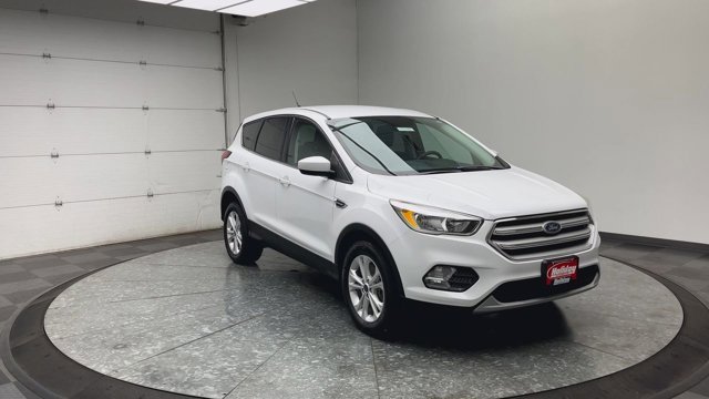Used 2019 Oxford White Ford SE image 31