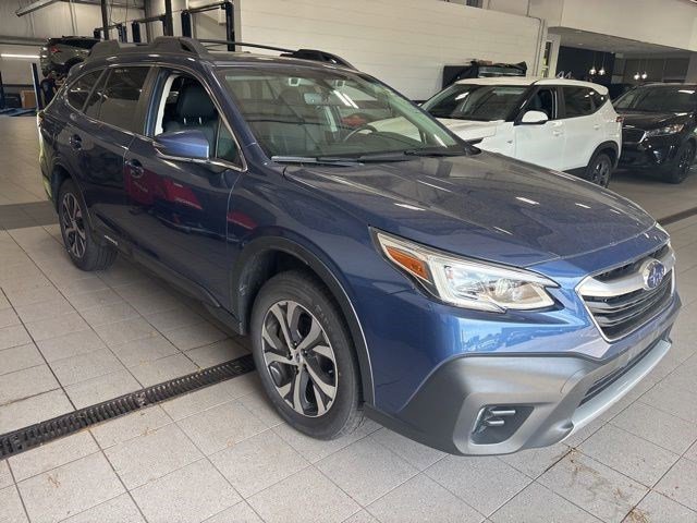 2022 Subaru Outback Limited XT's photo