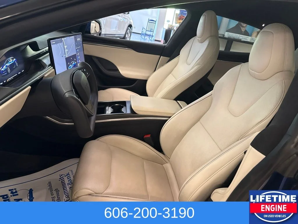 Used 2021  Tesla Plaid image 17