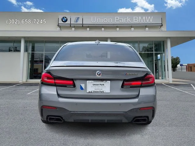 Used 2023 Skyscraper Grey Metallic BMW M550i xDrive image 5