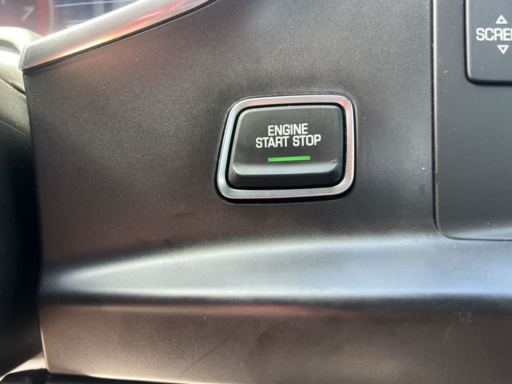 Used 2014 Black Chevrolet Z51 image 16