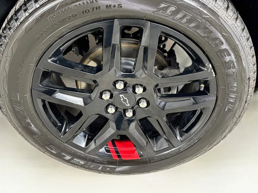 Used 2021 Iron Gray Metallic Chevrolet LT image 43