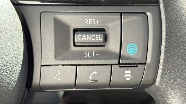 Used 2023 Super Black Nissan SV image 25