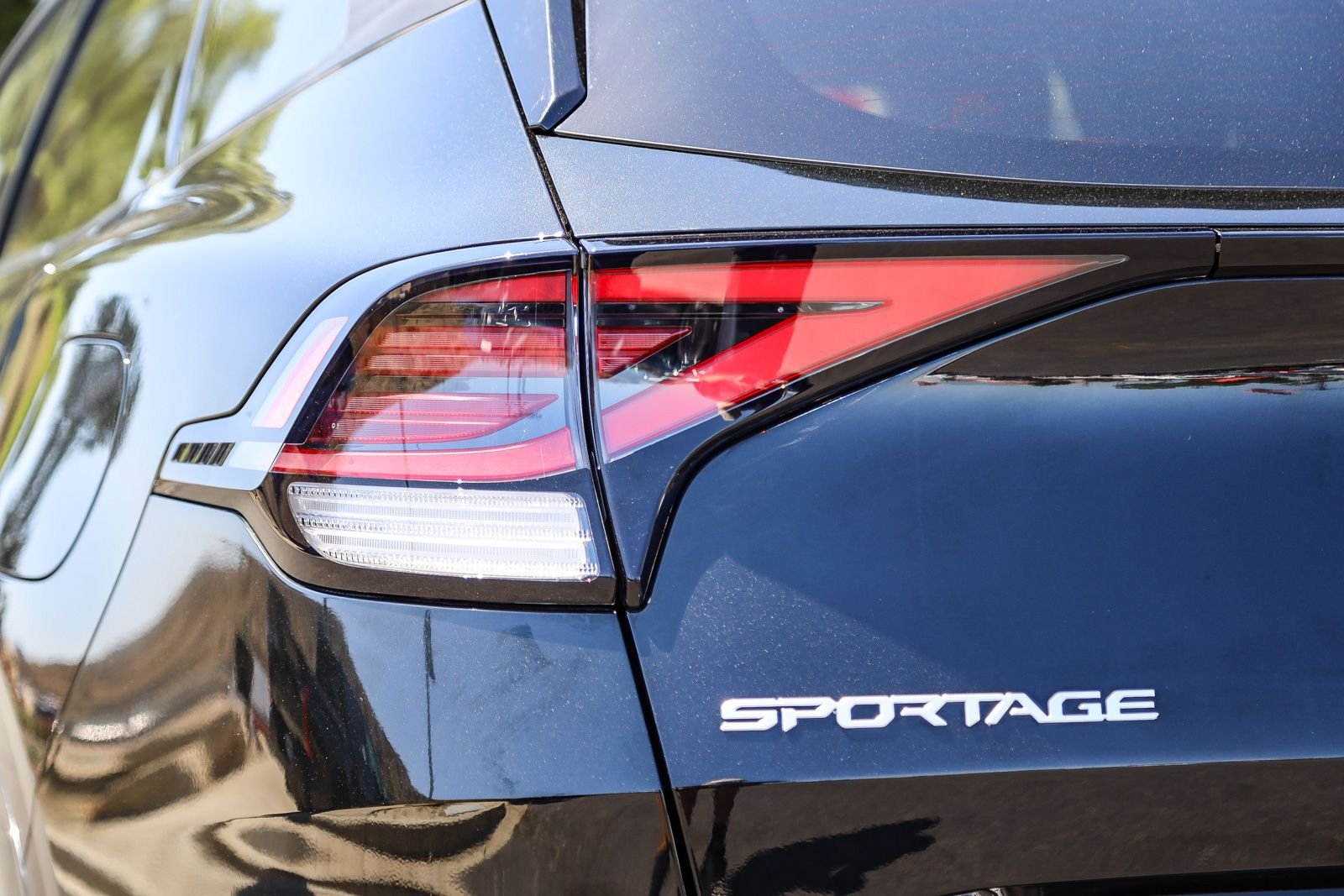 Used 2023 Black Kia SX-Prestige image 7