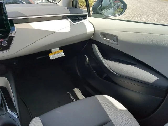 New 2026 Wind Chill Pearl Toyota LE image 16