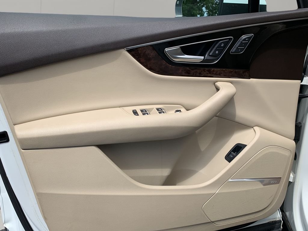 Used 2018 Carrara White Audi 3.0T Premium Plus image 11