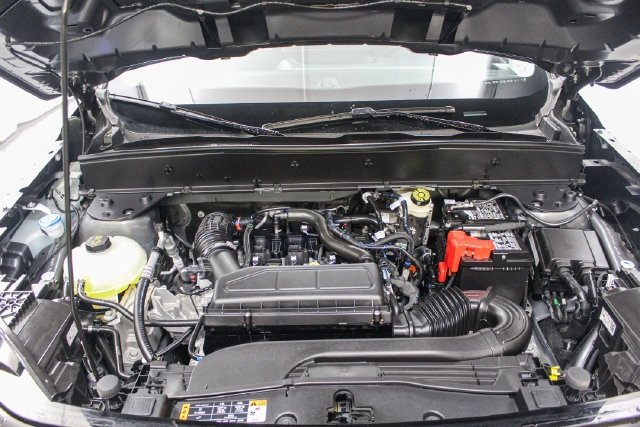 New 2025 Carbonized Gray Metallic Ford Outer Banks® image 16