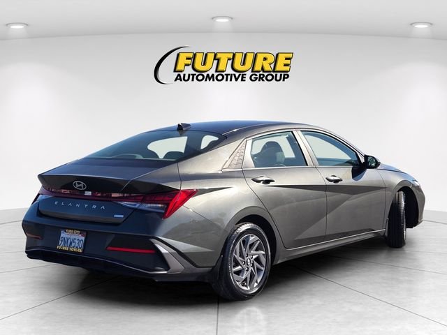 Used 2024 Gray Hyundai Blue image 4