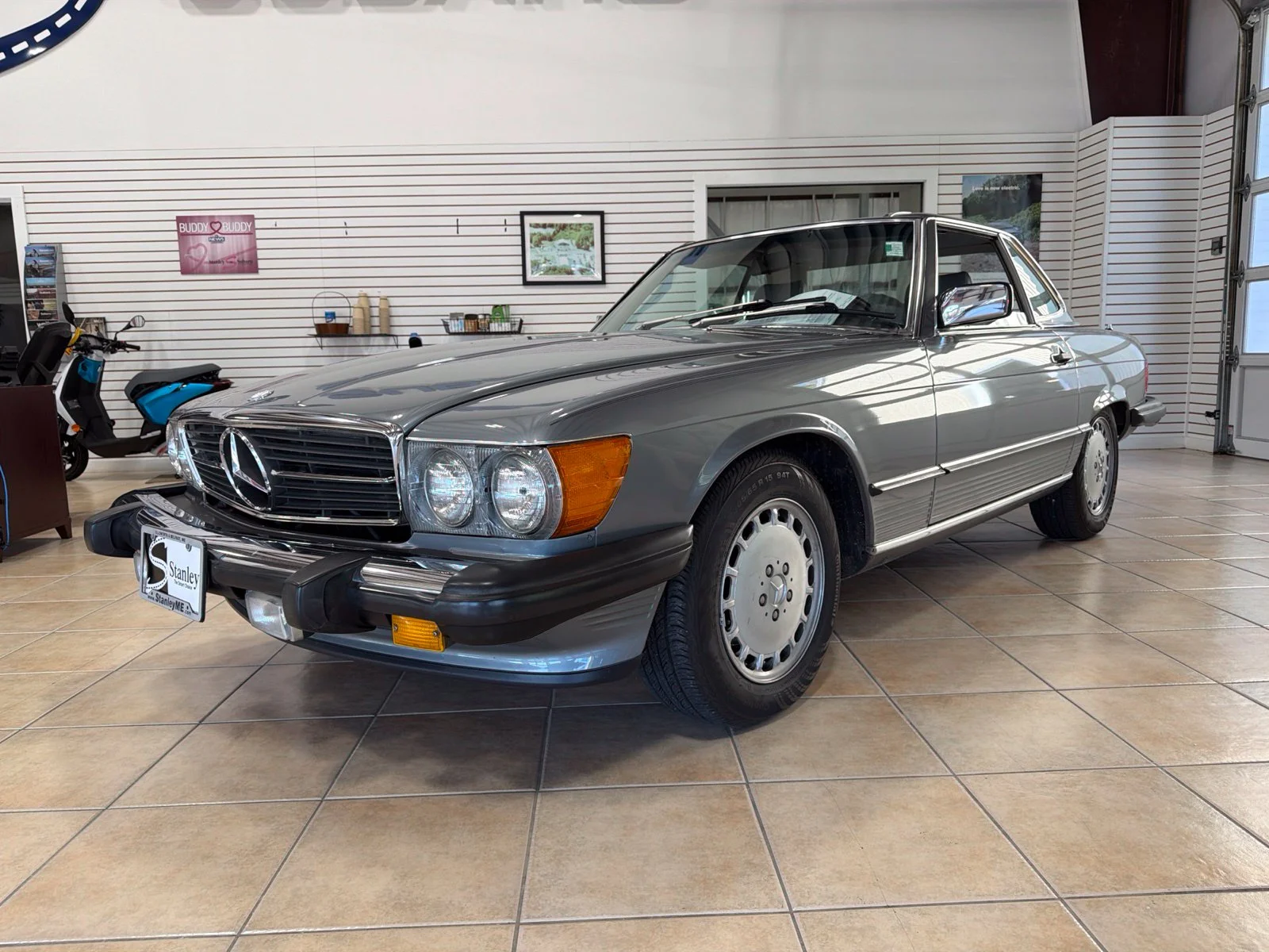 1987 Mercedes-Benz 560