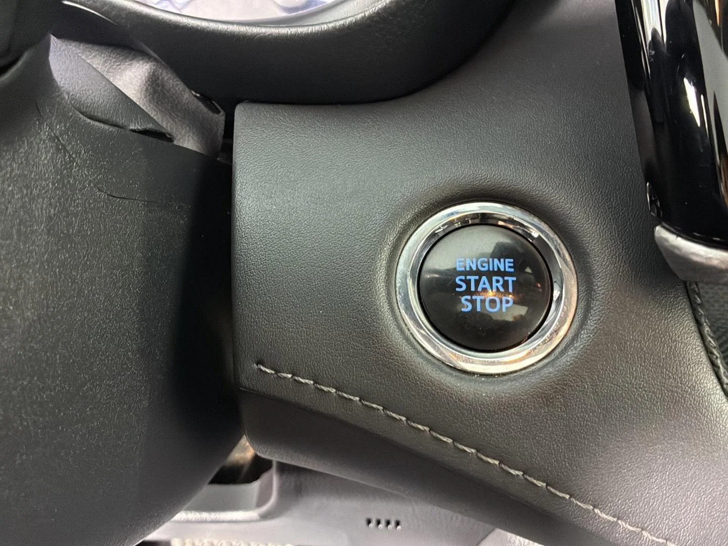 Used 2022 Celestial Silver Metallic Toyota Platinum image 30