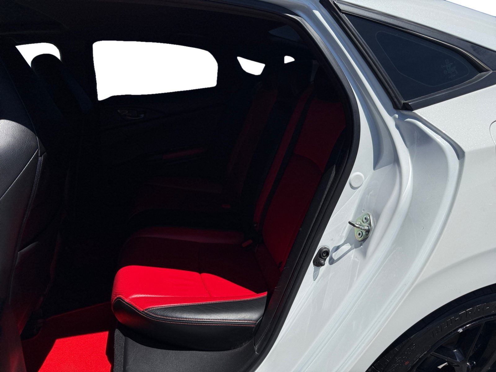 Used 2020 White / Black Honda Si image 16