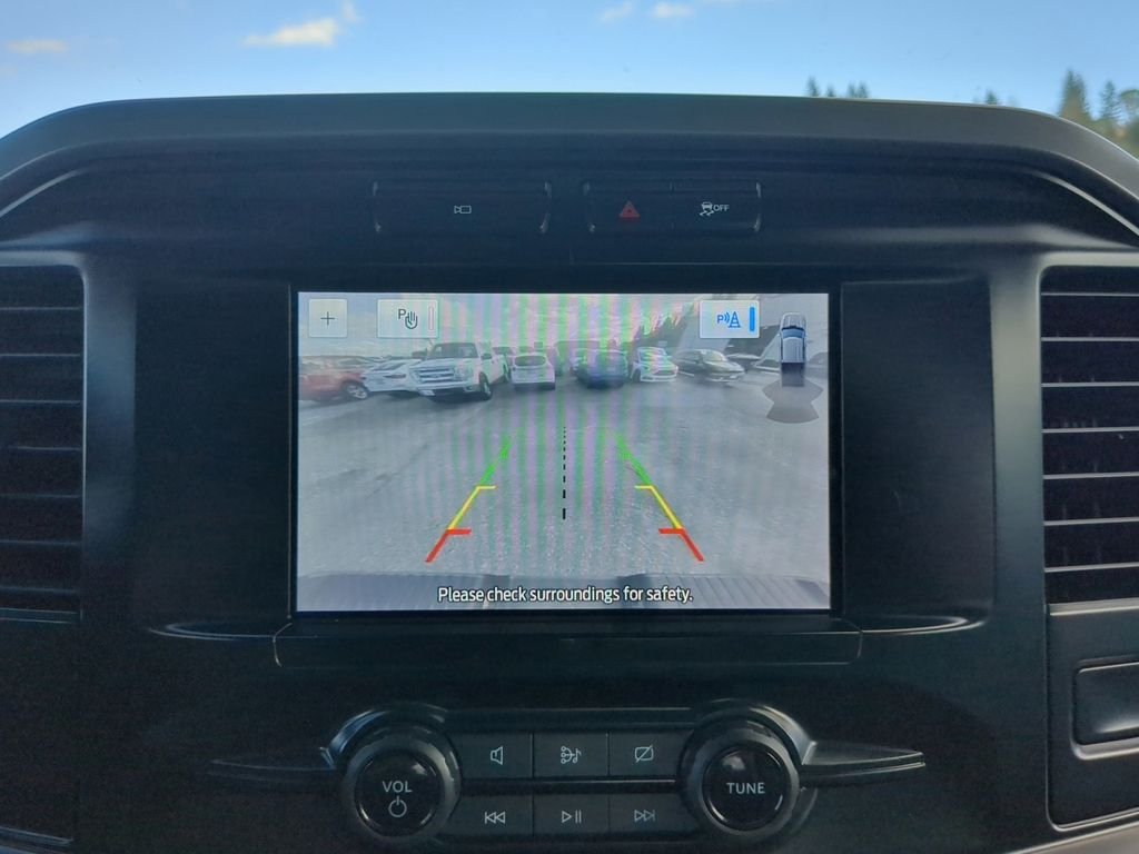 Used 2023 Black Ford XLT image 27