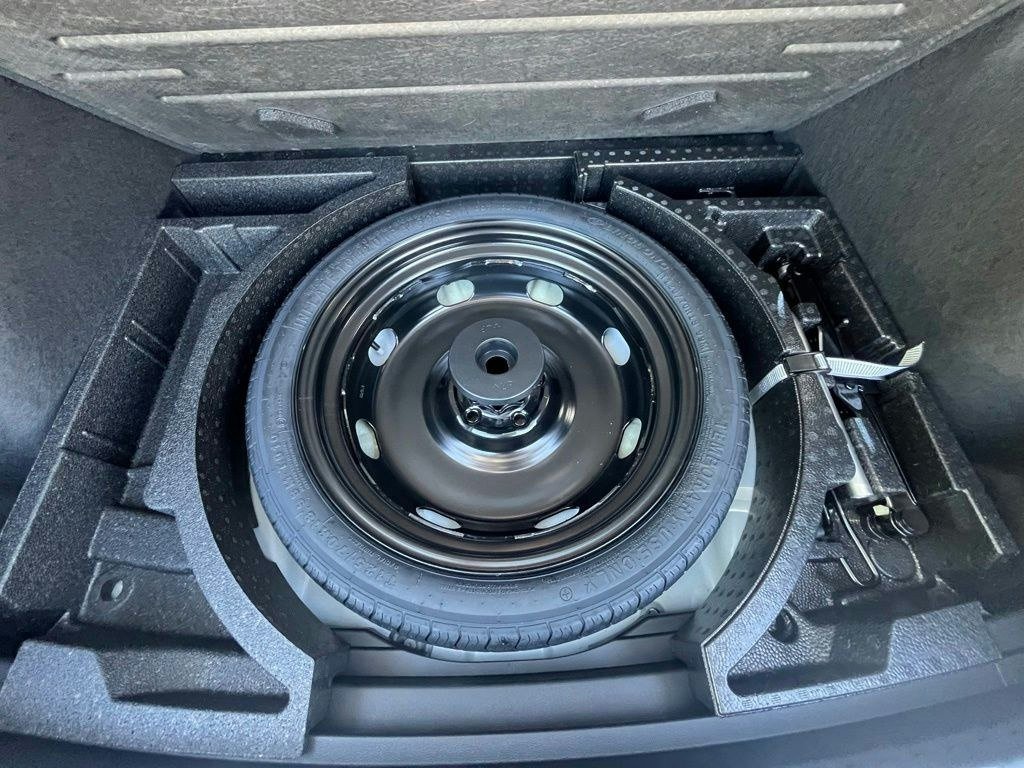 New 2026 White Volkswagen 1.5T SE image 29