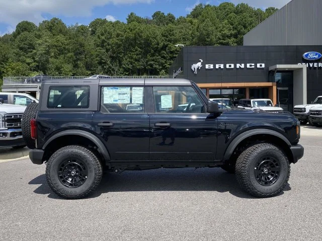 New 2026 Black Ford Base image 2