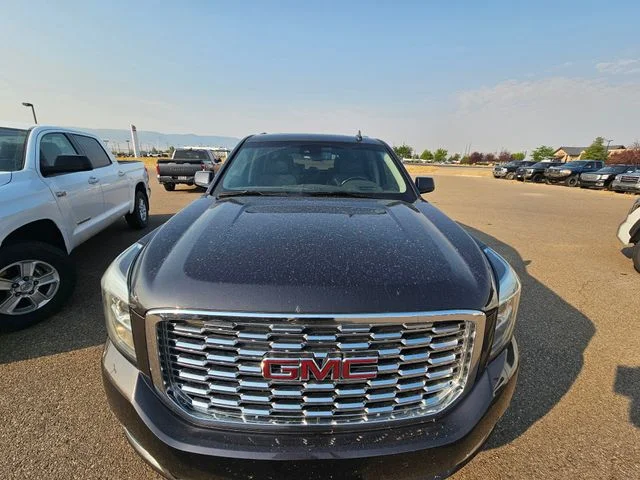 Used 2018 Iridium Metallic GMC Denali image 3