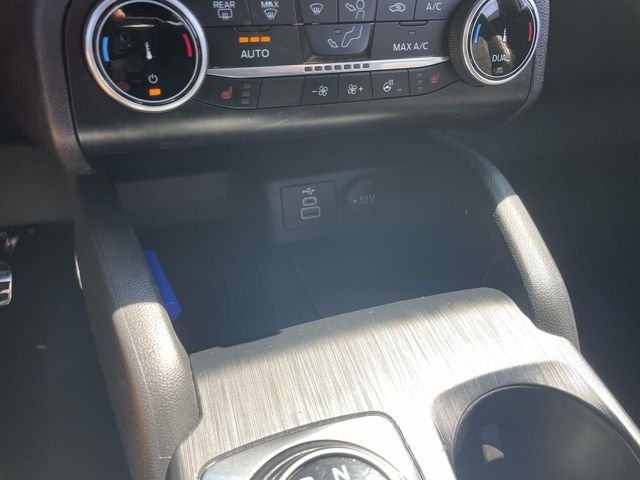 Used 2025 Black Metallic Ford ST-Line Select image 25