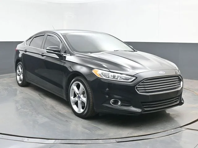 Used 2016 Ford Fusion SE