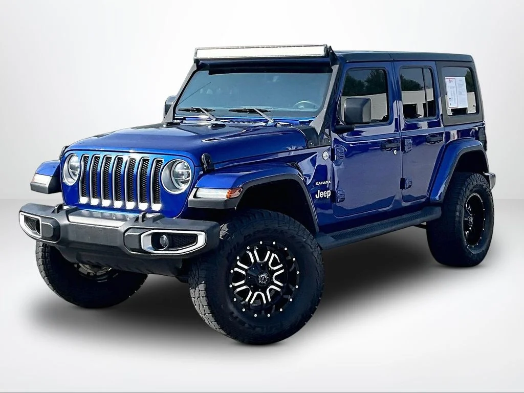 Used 2018 Blue Jeep Unlimited Sahara image 2