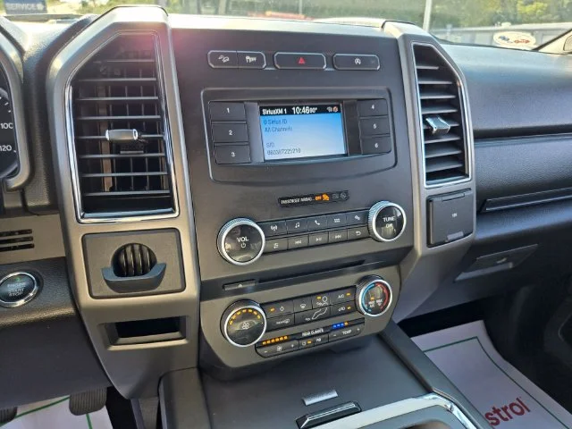 Used 2018 Black Ford XLT image 26