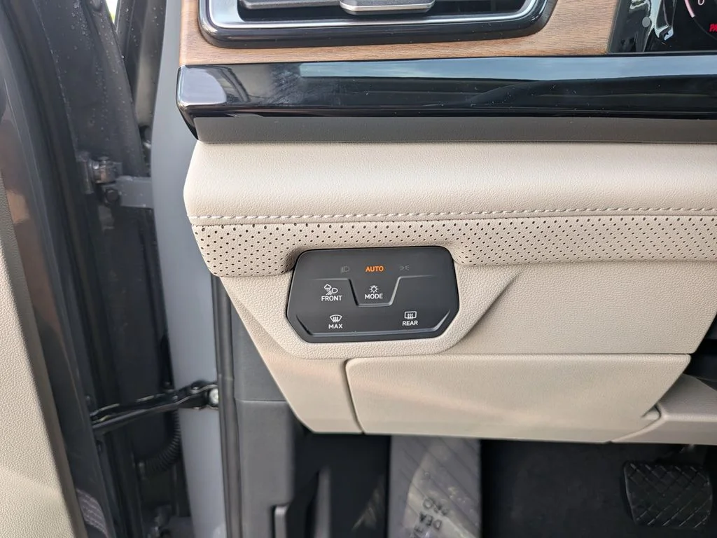 New 2026 Gray Volkswagen 2.0T SE w/Technology image 22