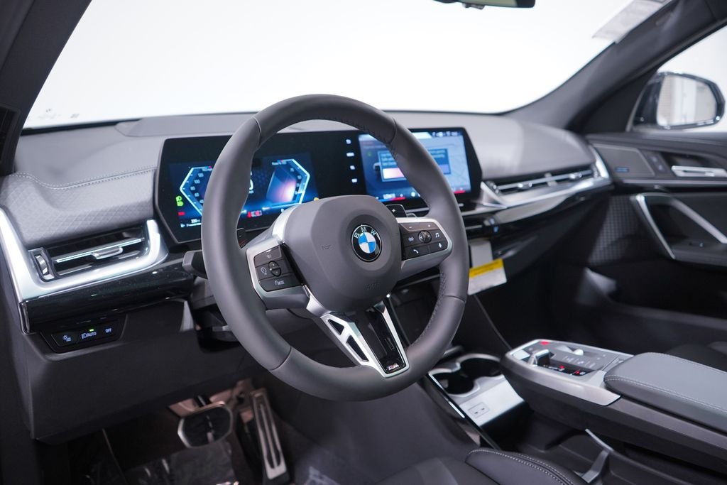 2026 BMW X2 28i - Photo 6