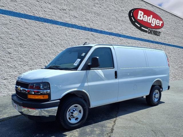 2025 Chevrolet Express Cargo