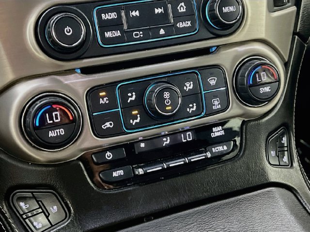 Used 2019 QUICKSILVER METALLIC GMC Denali image 19