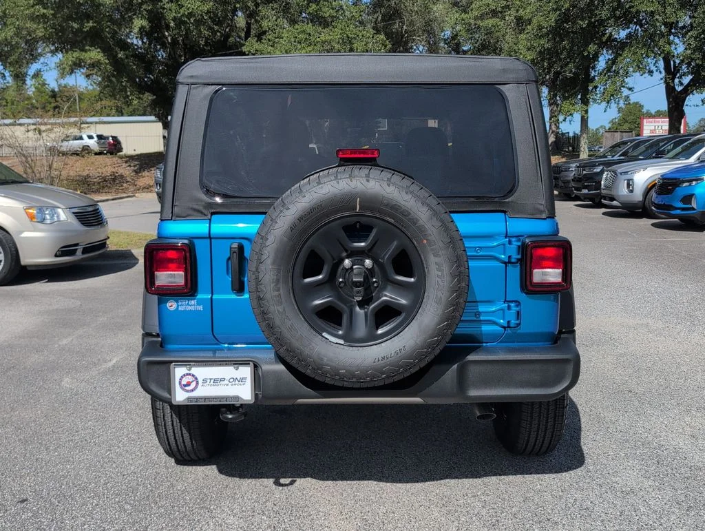 2026 Jeep Wrangler 2-Door Sport - Photo 10