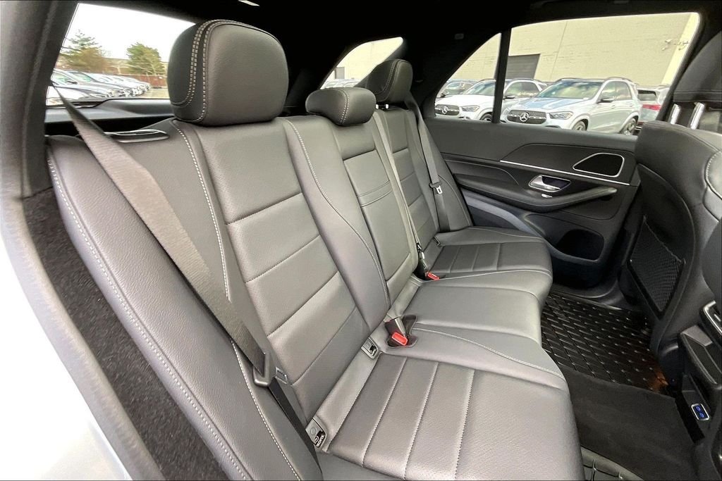 Used 2026 Black Mercedes-Benz GLE 350 image 19