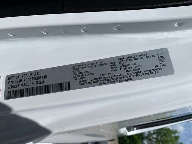 New 2026 Bright White Clear-Coat Exterior Paint Jeep Sport S image 20