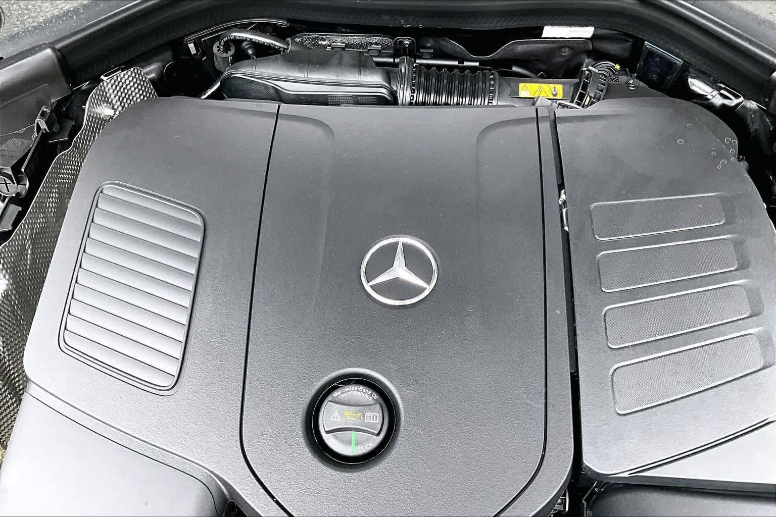 New 2026 Cirrus Silver Metallic Mercedes-Benz GLC 300 image 18