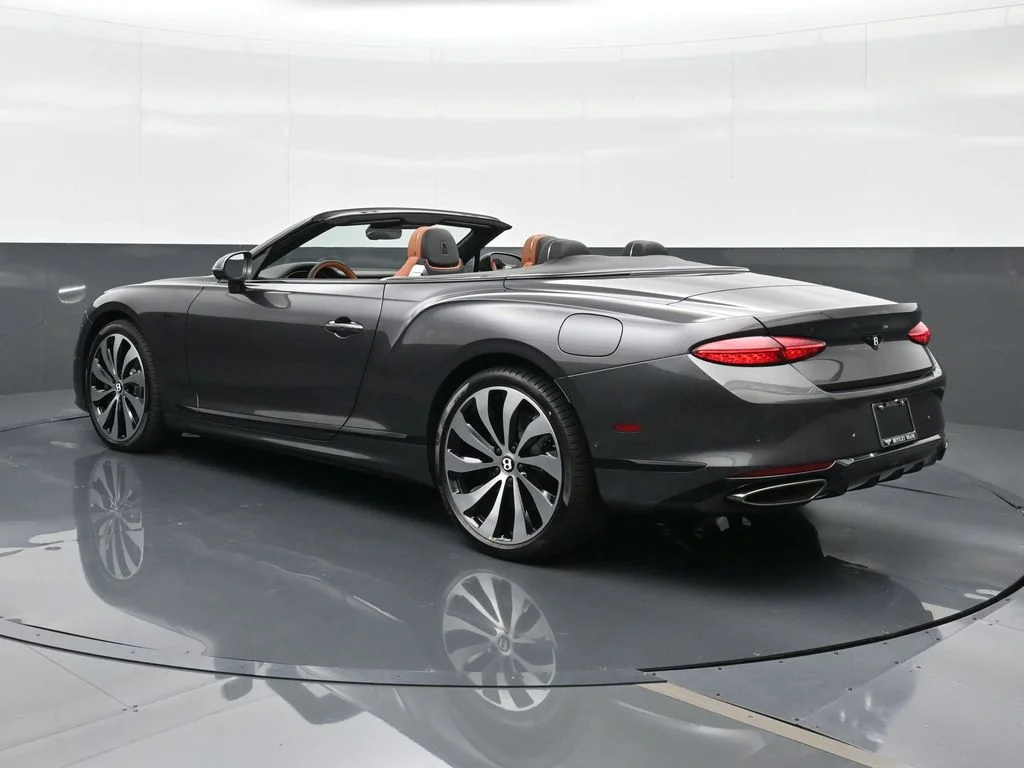 New 2026  Bentley Azure image 3