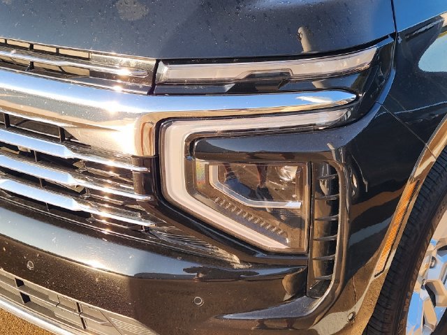 Used 2025 Black Chevrolet LT image 8
