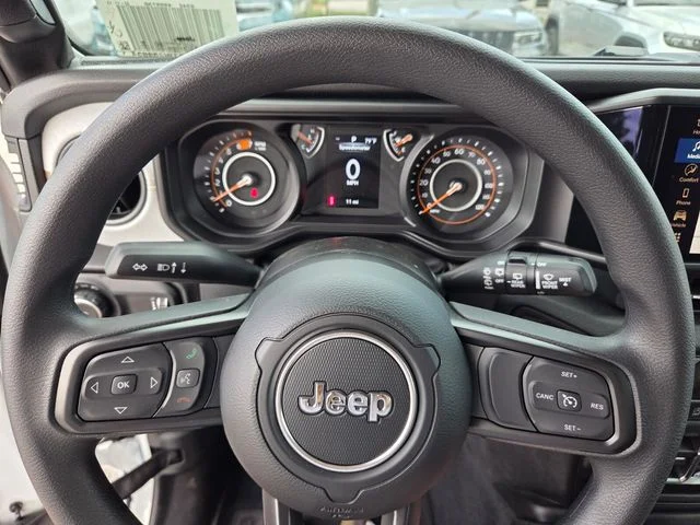 New 2026 Bright White Clear-Coat Exterior Paint Jeep Sport image 27