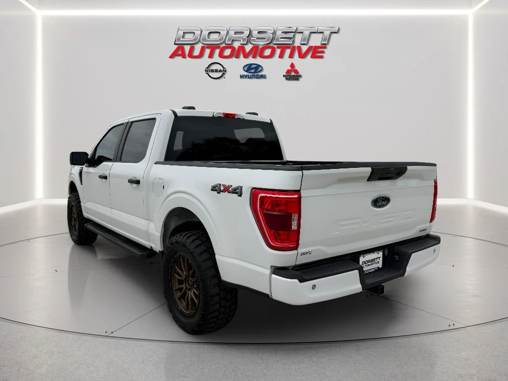 Used 2023 Oxford White Ford XLT image 8