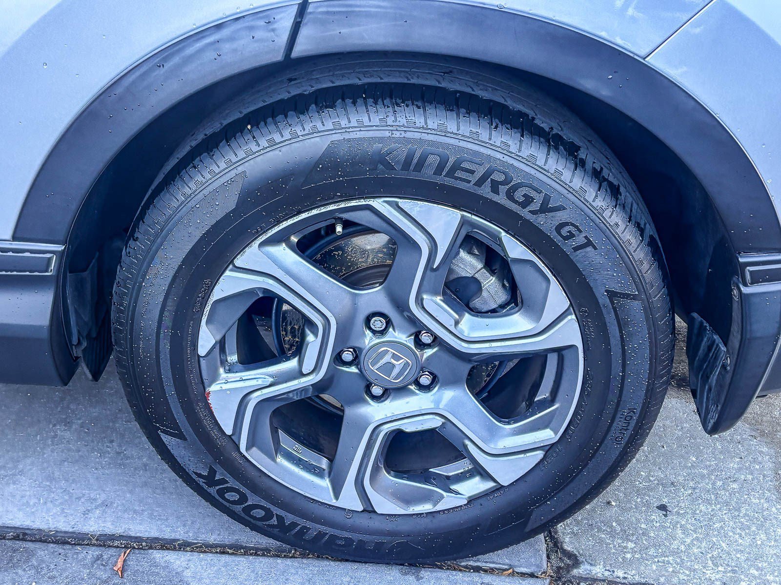 Used 2018 White Diamond Pearl Honda EX image 10