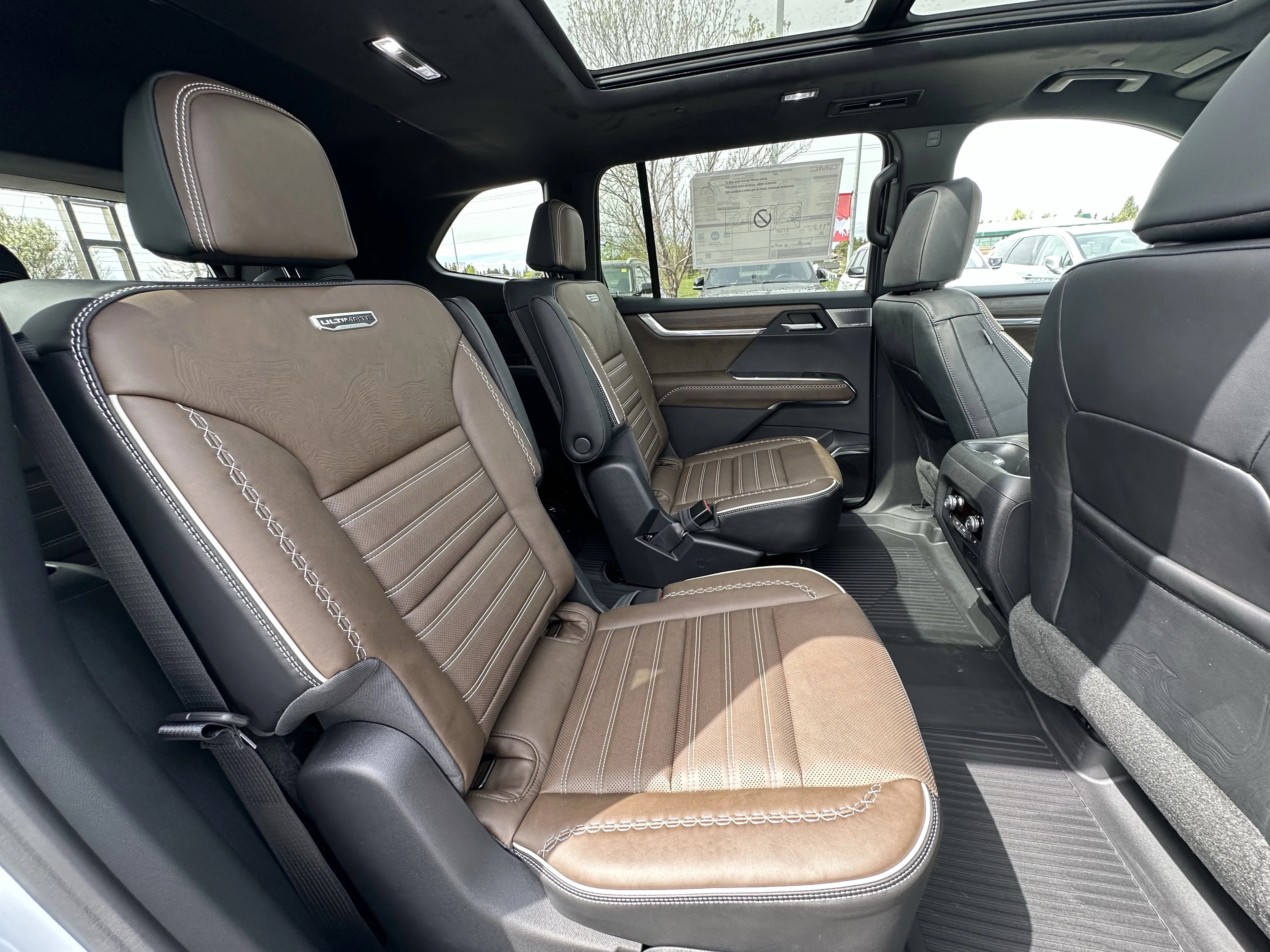 New 2026 Glacier White Tricoat GMC Denali Ultimate image 22
