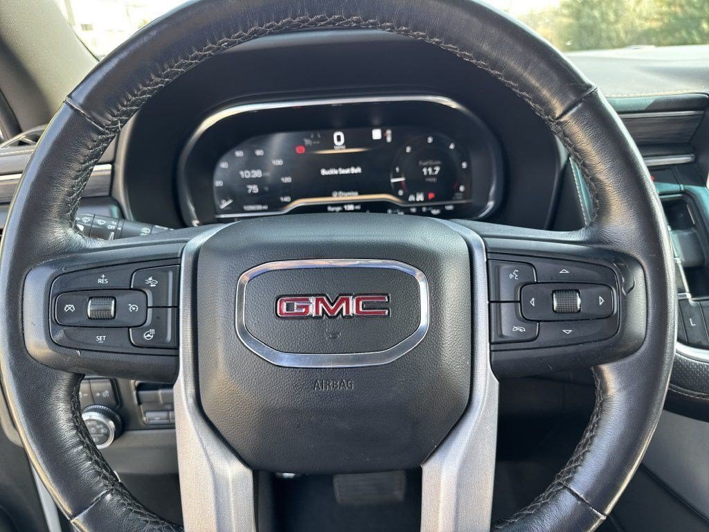 2022 GMC Yukon XL SLT - Photo 15