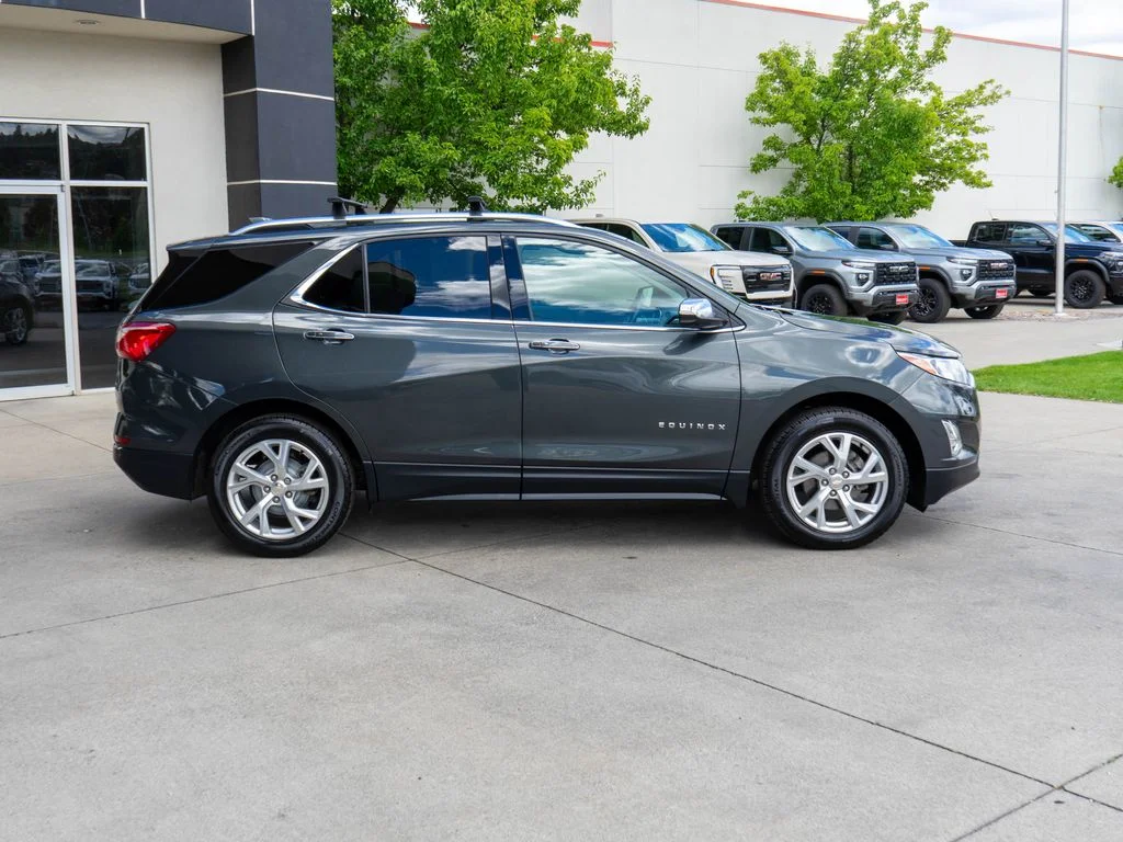Used 2019 Gray Chevrolet Premier image 8